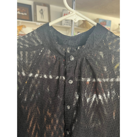 Free People Black Flowy Sheer Chevron Textured Blouse Womens Size XS EUC - Picture 10 of 15